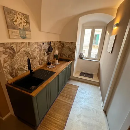 Mina 펜션 루보디풀리아